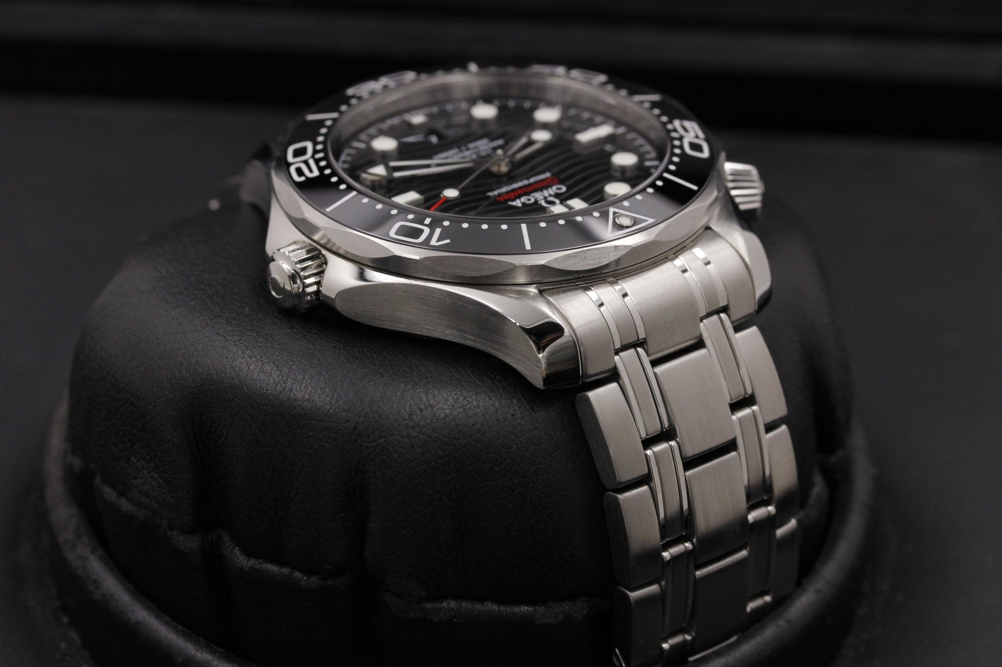 Watch Image 4