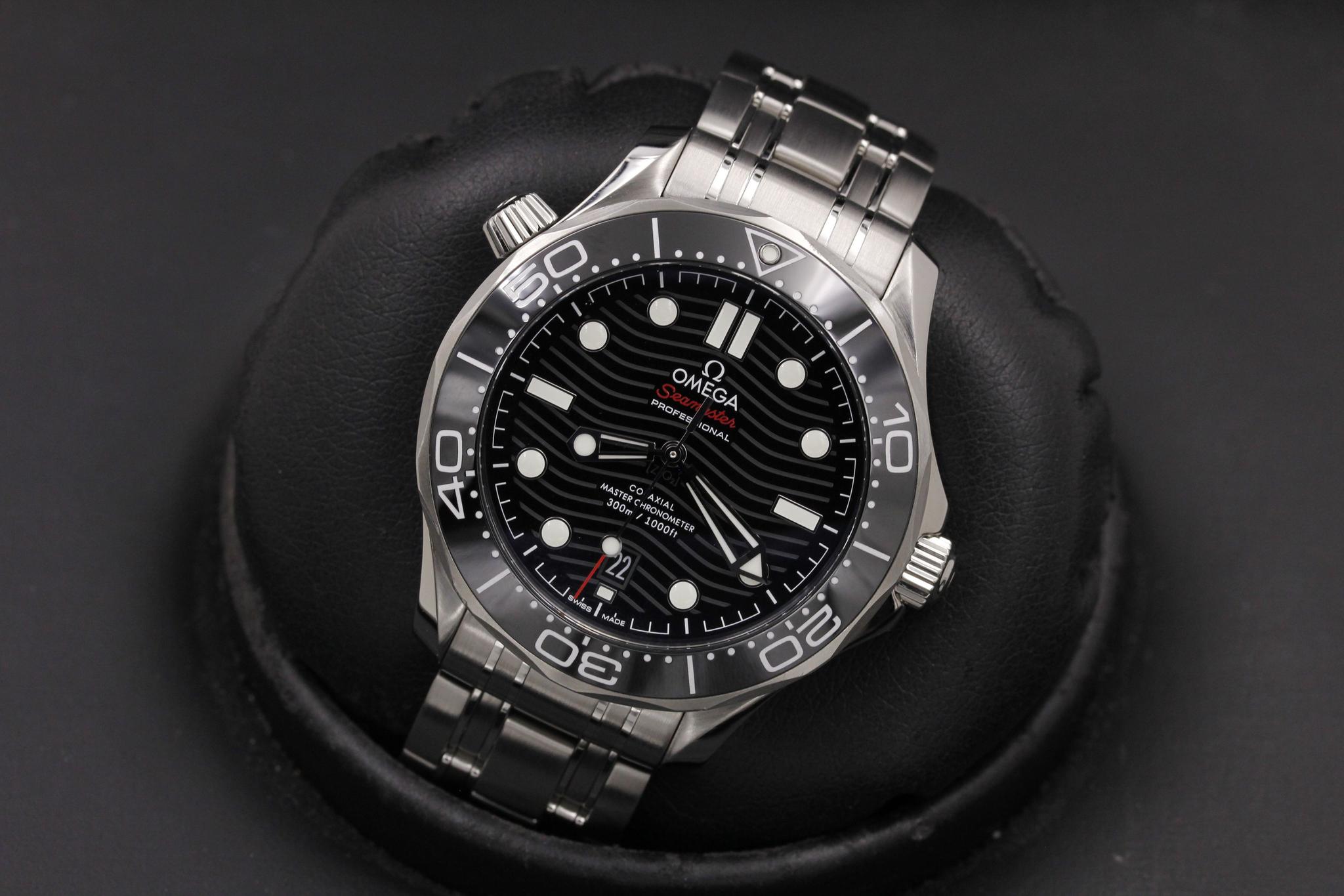 Watch Image 9