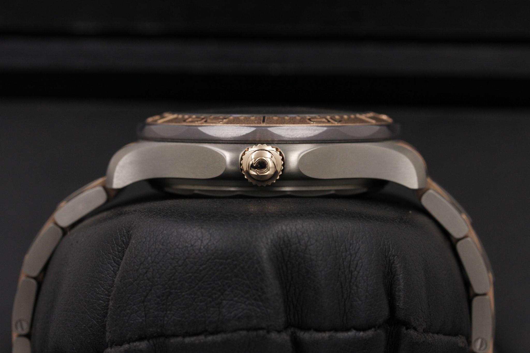 Watch Image 3