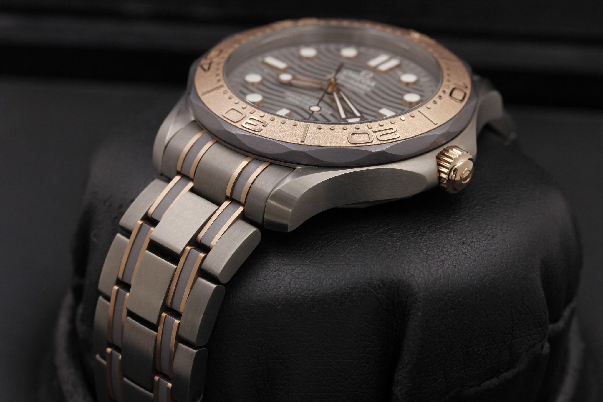 Watch Image 2