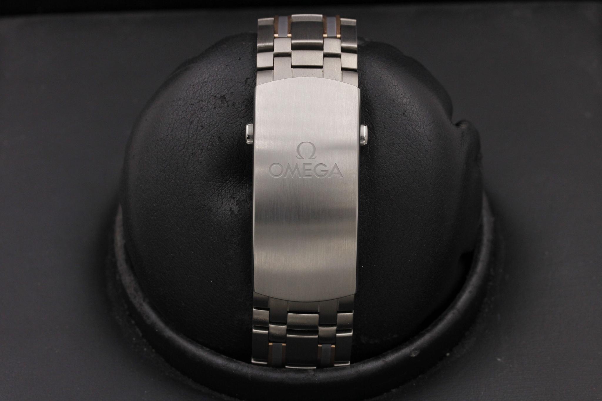 Watch Image 8