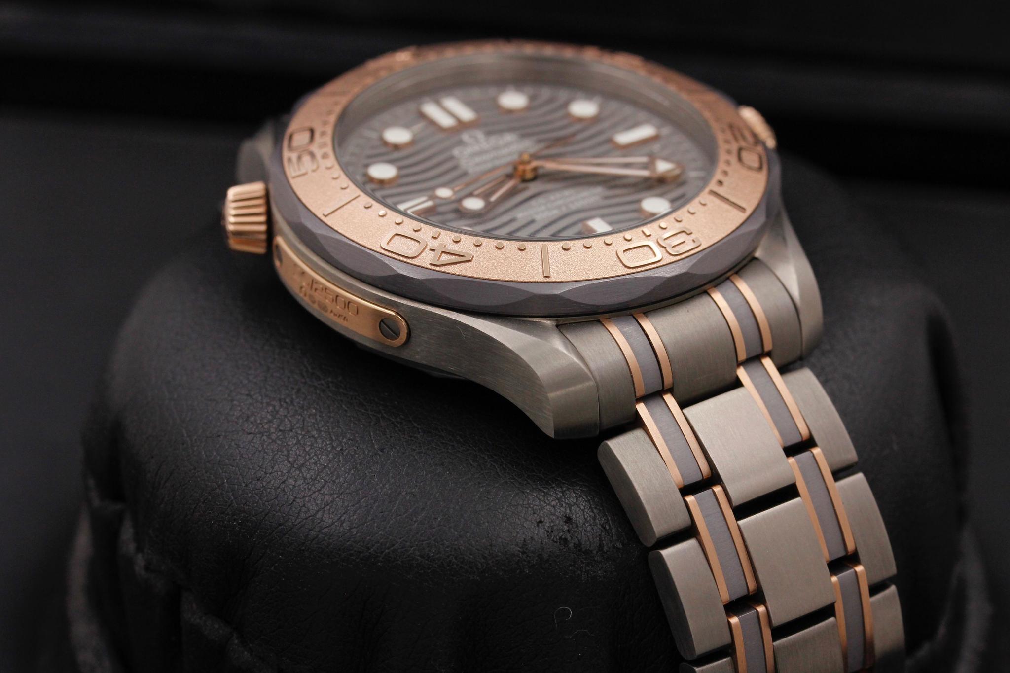 Watch Image 6