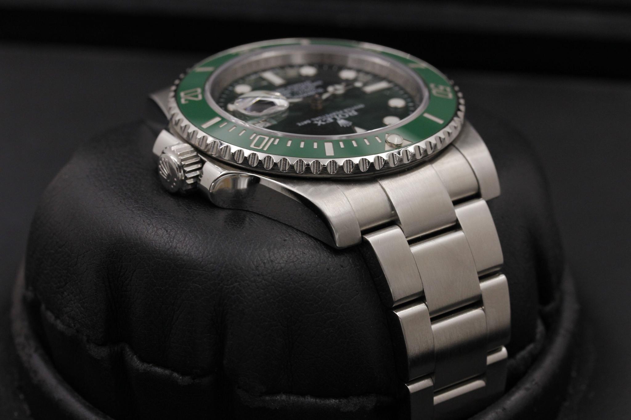 Watch Image 4