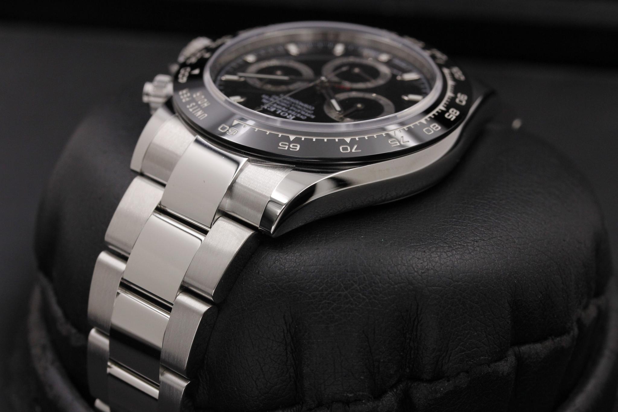 Watch Image 5