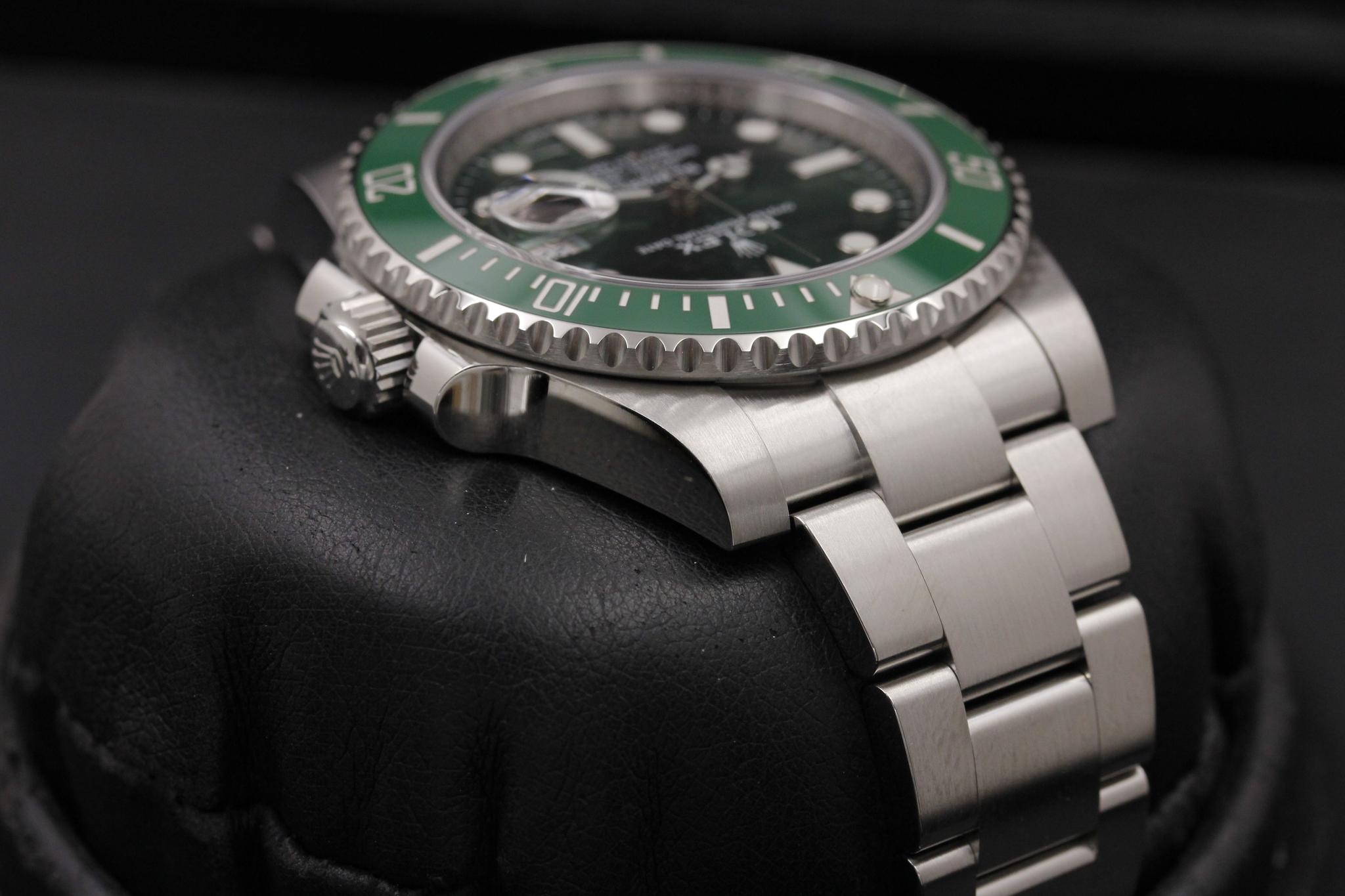 Watch Image 4