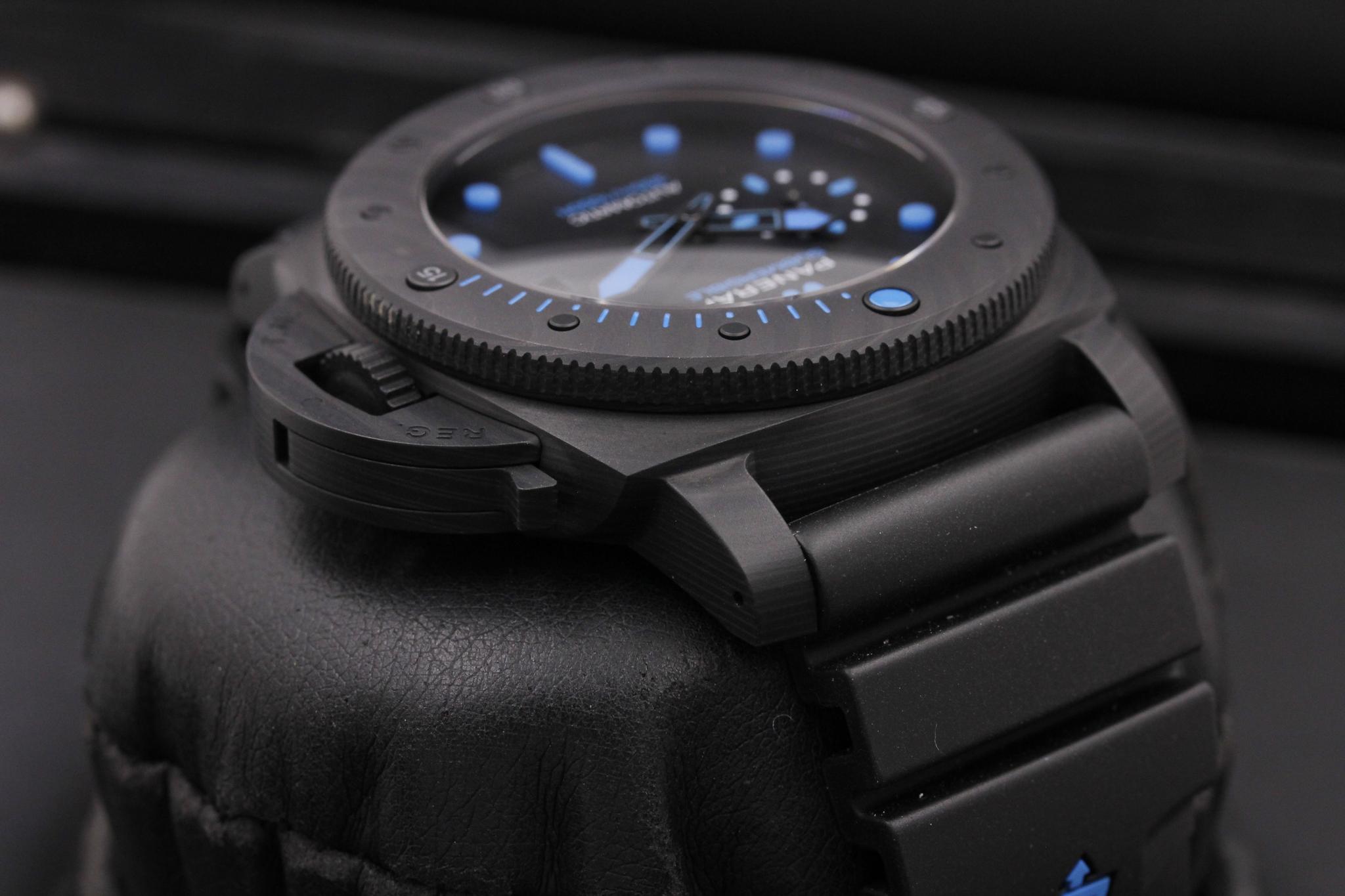 Watch Image 4