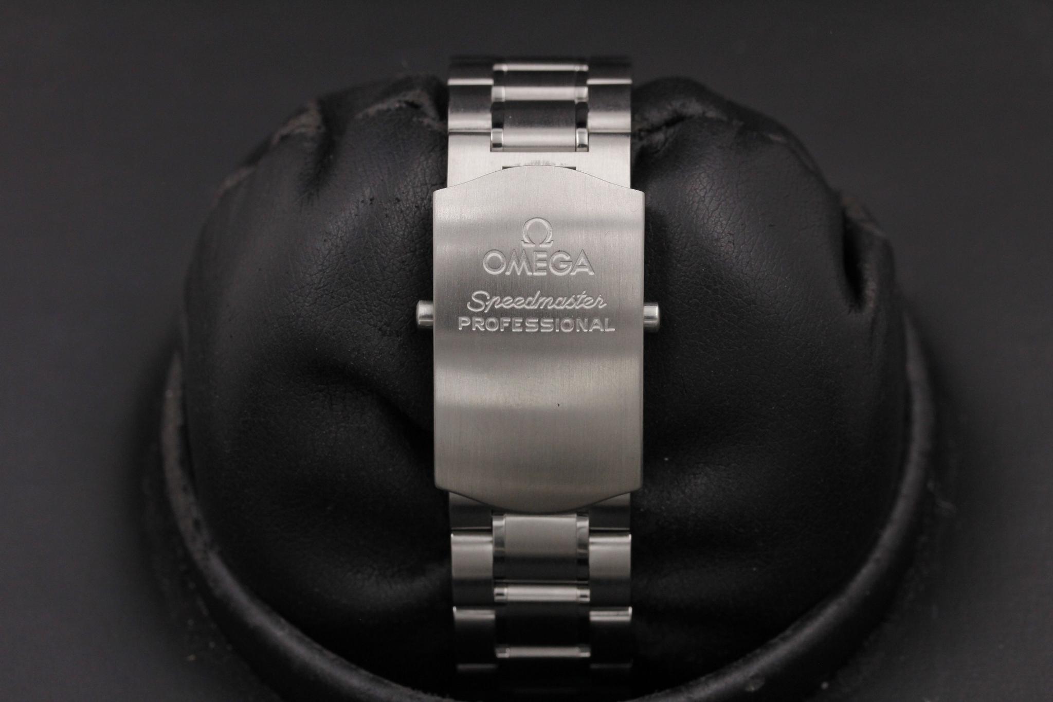 Watch Image 8