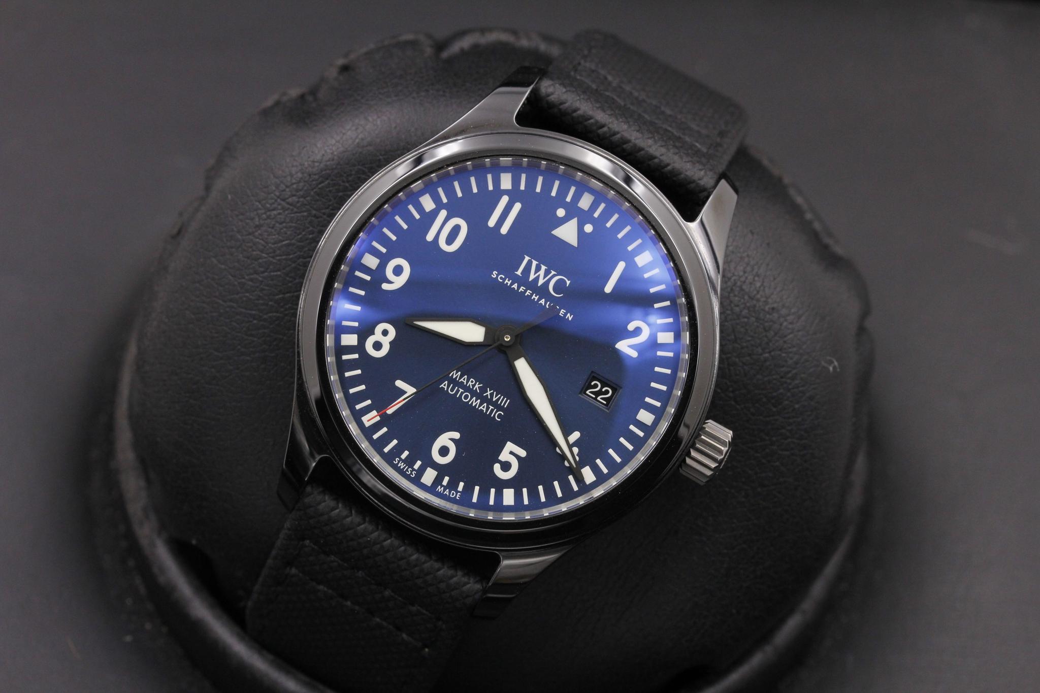 Watch Image 9