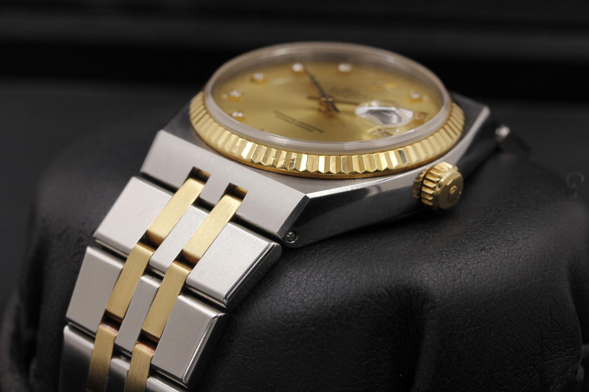 Watch Image 2