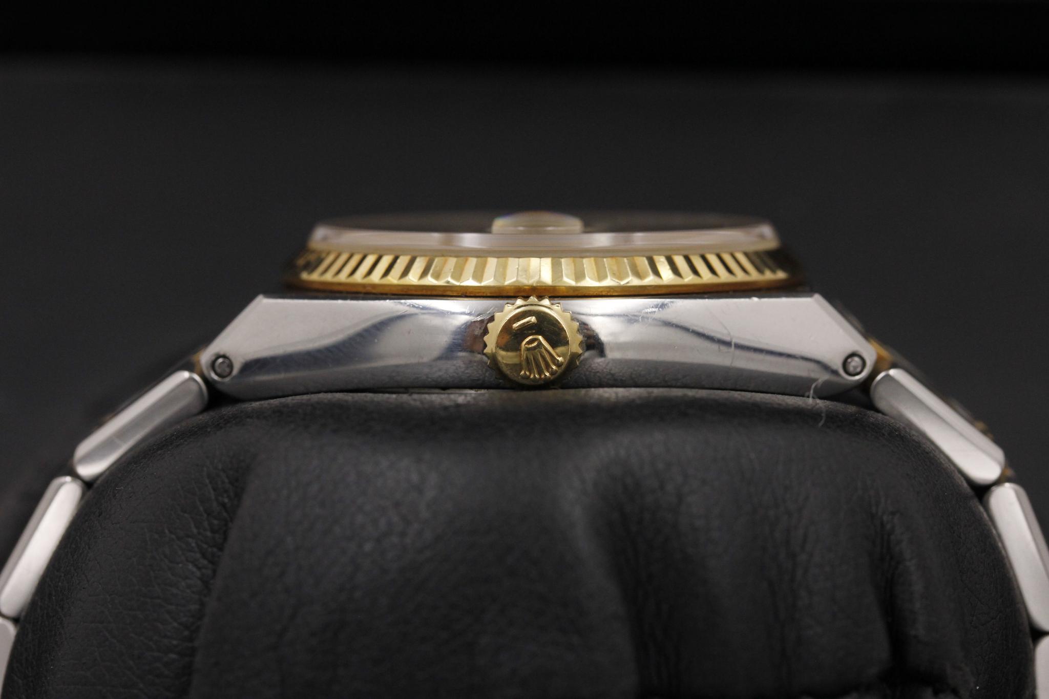 Watch Image 3