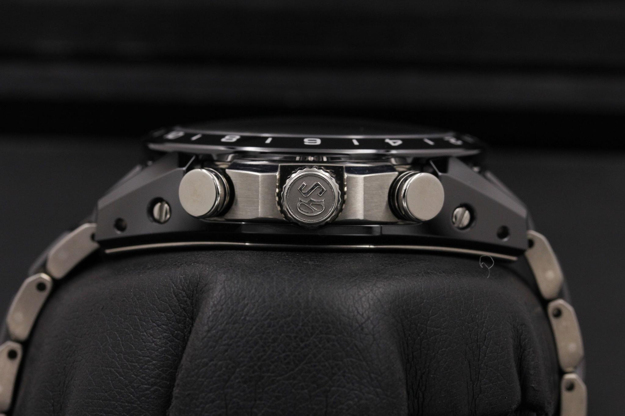 Watch Image 3