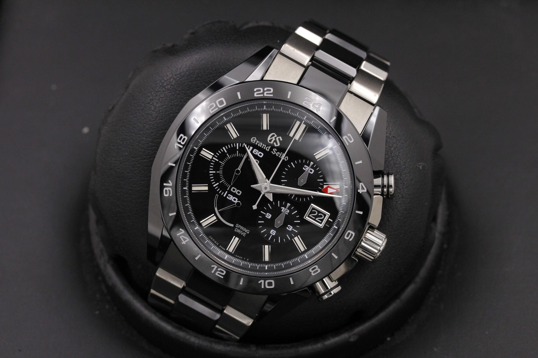 Watch Image 10