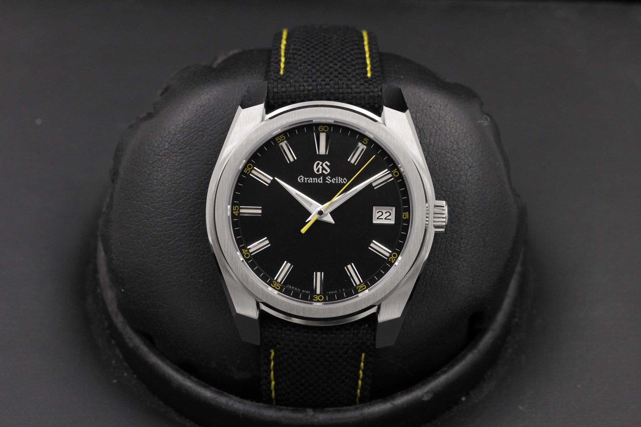 Watch Image 1