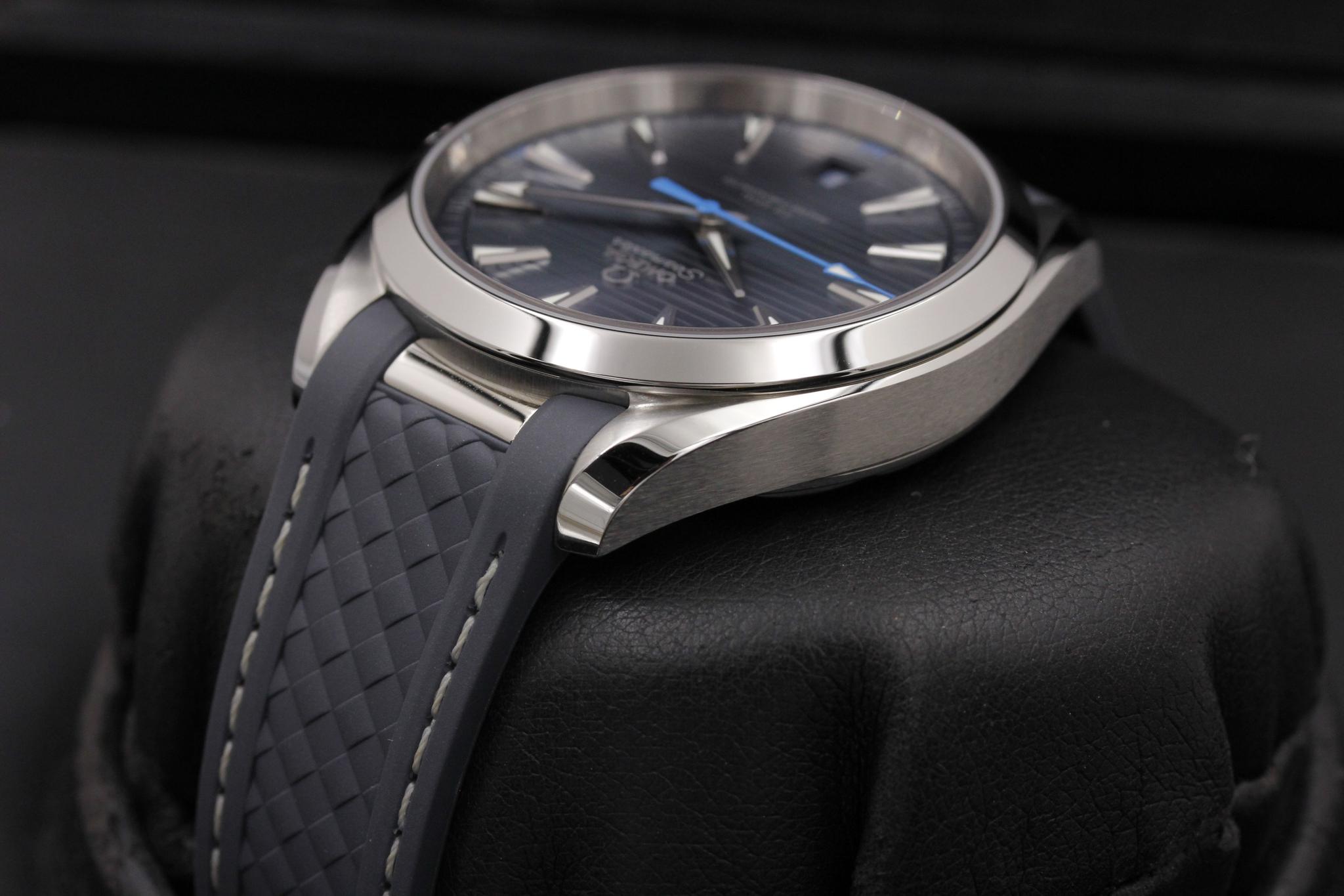 Watch Image 5
