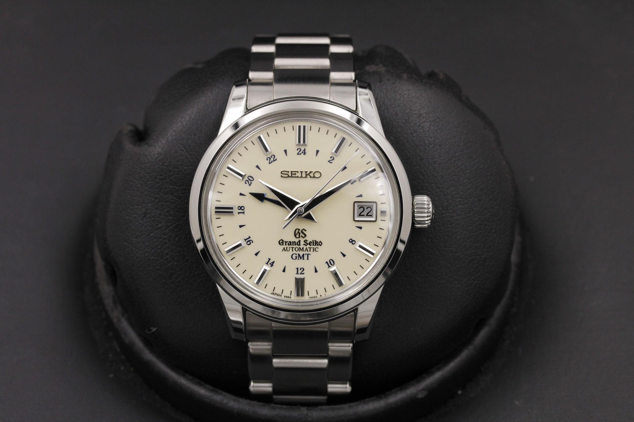 Watch Image 1