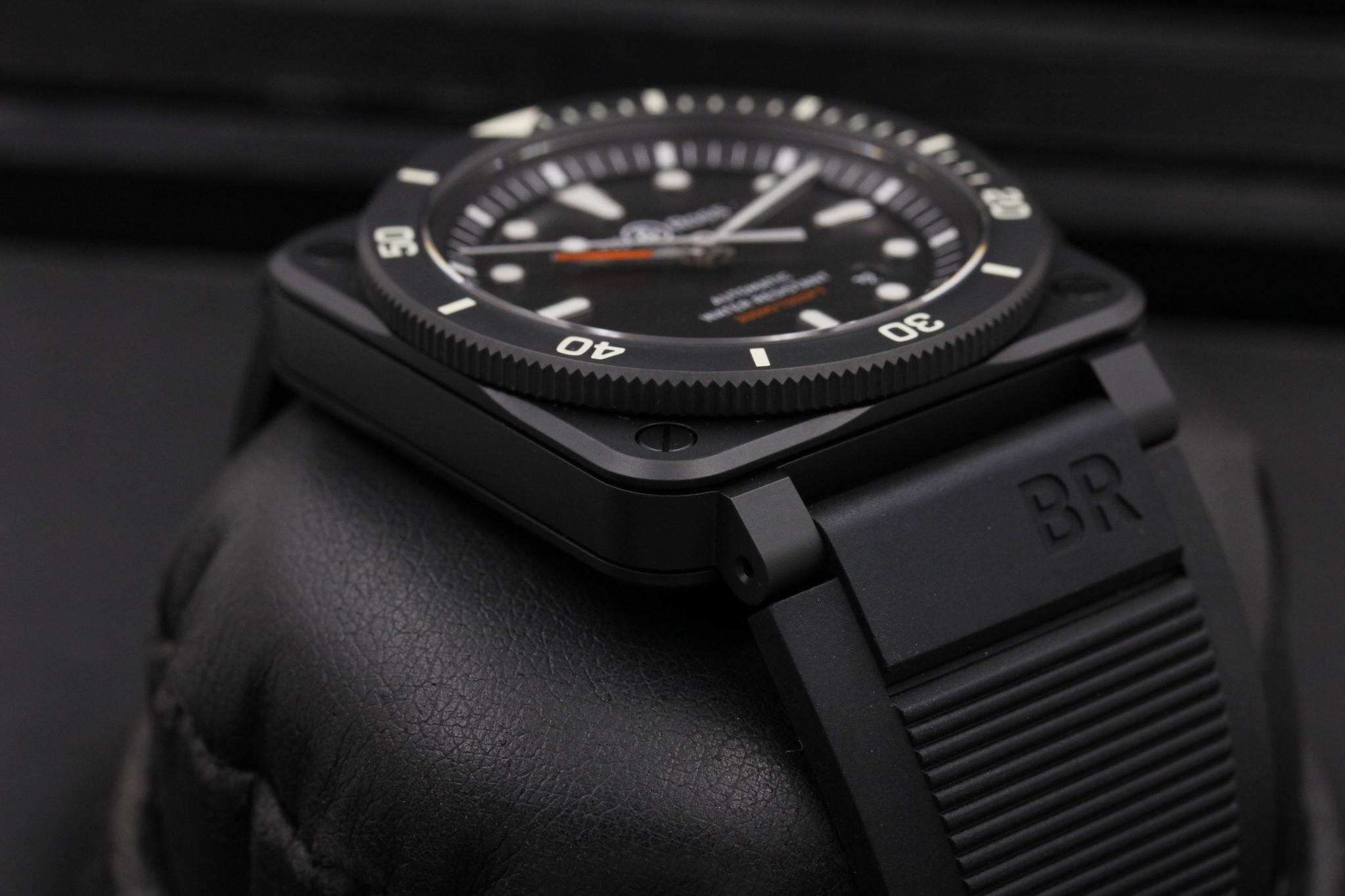 Watch Image 6