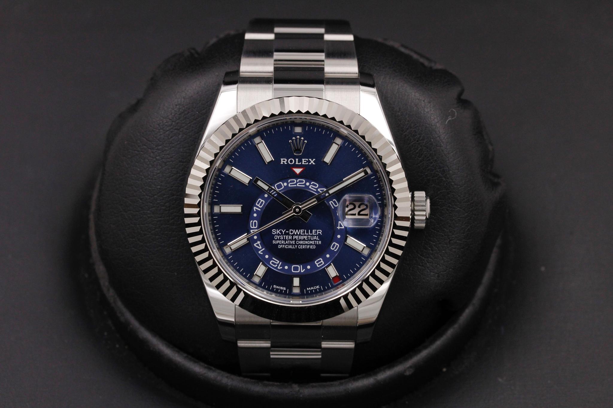 Watch Image 1