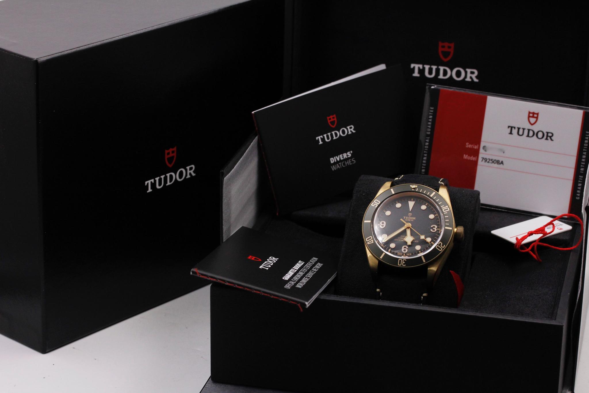 Watch Image 11