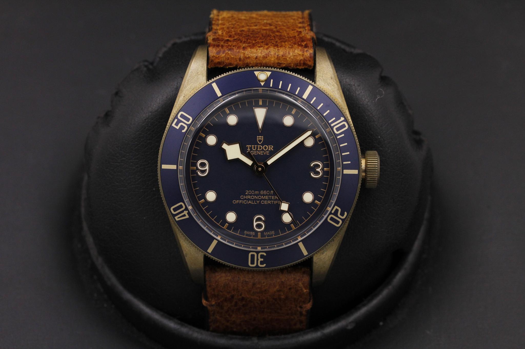 Watch Image 1