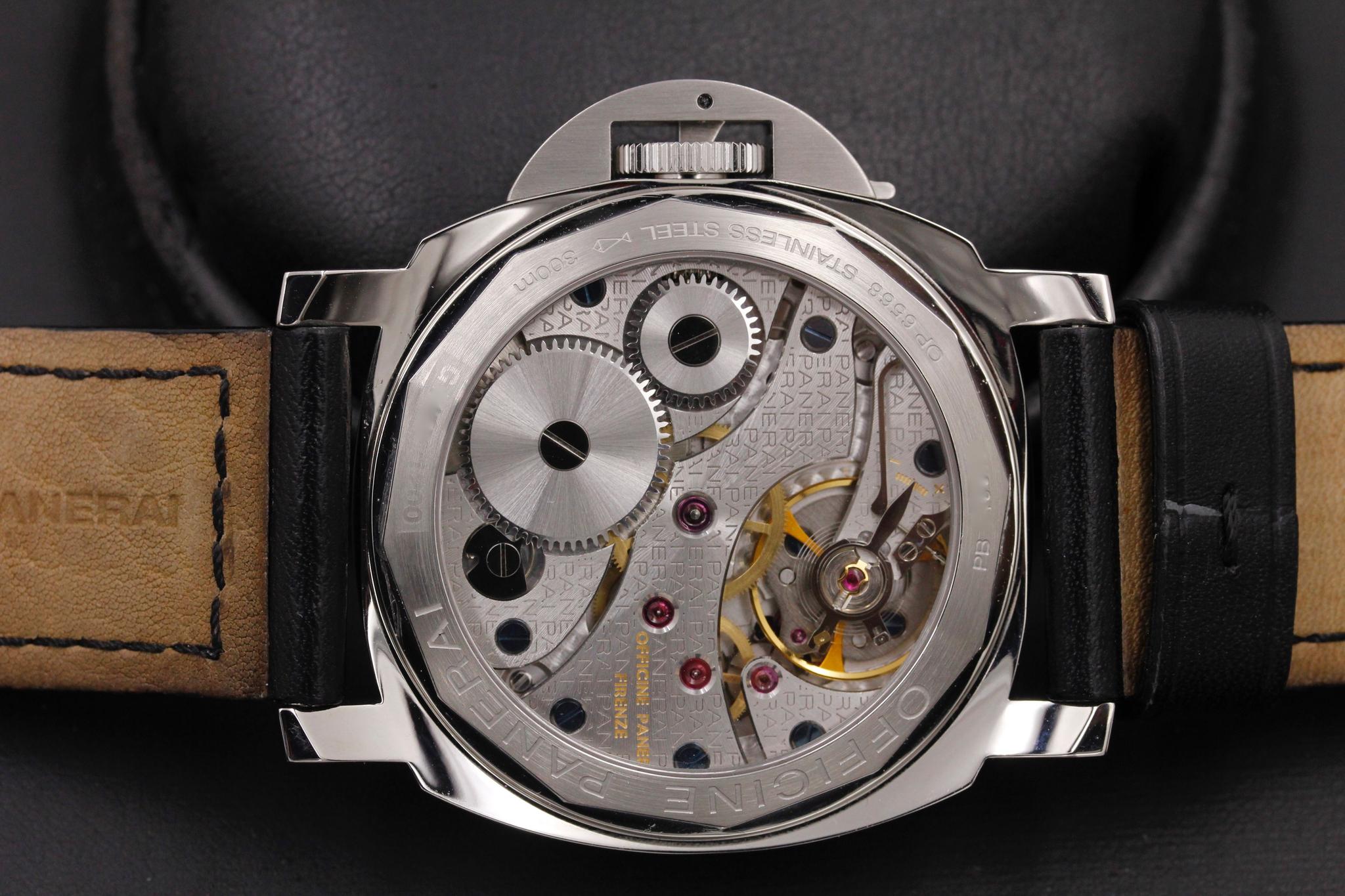 Watch Image 7