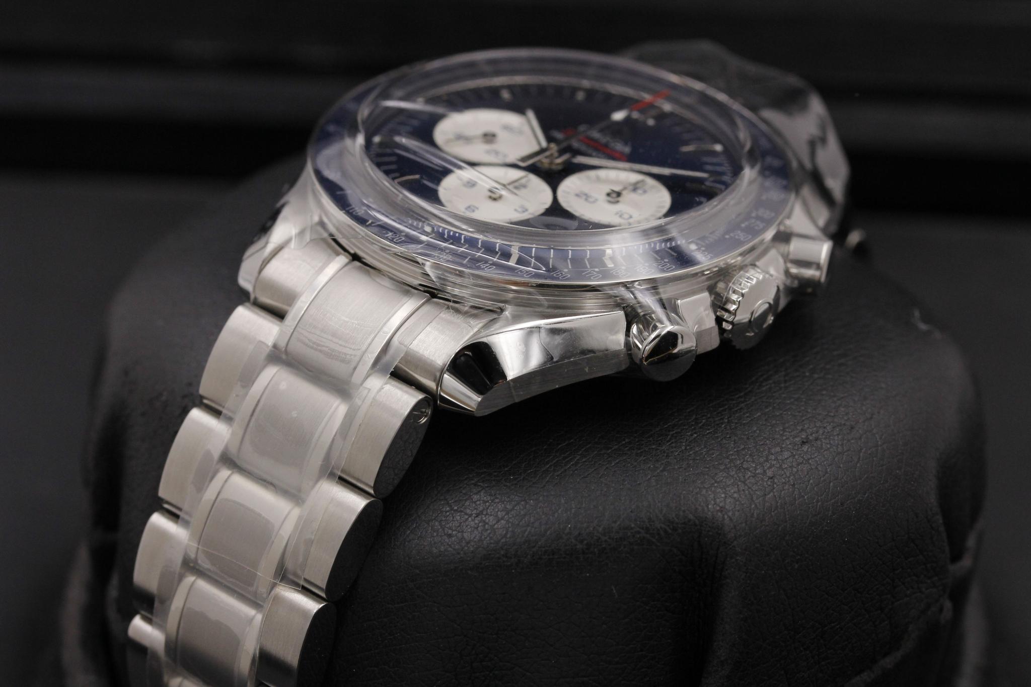 Watch Image 2
