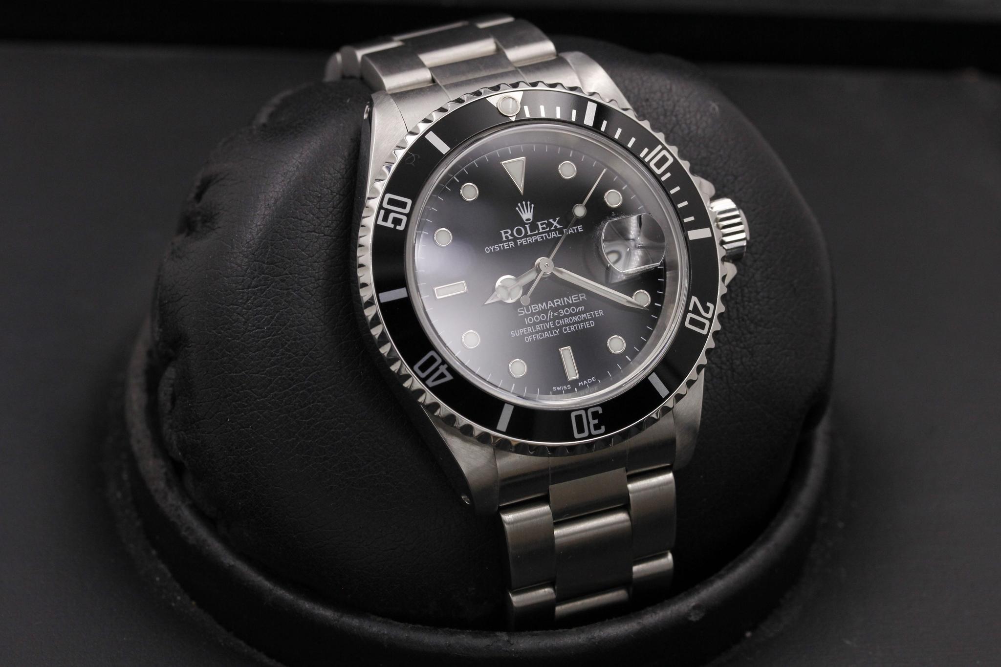 Watch Image 11