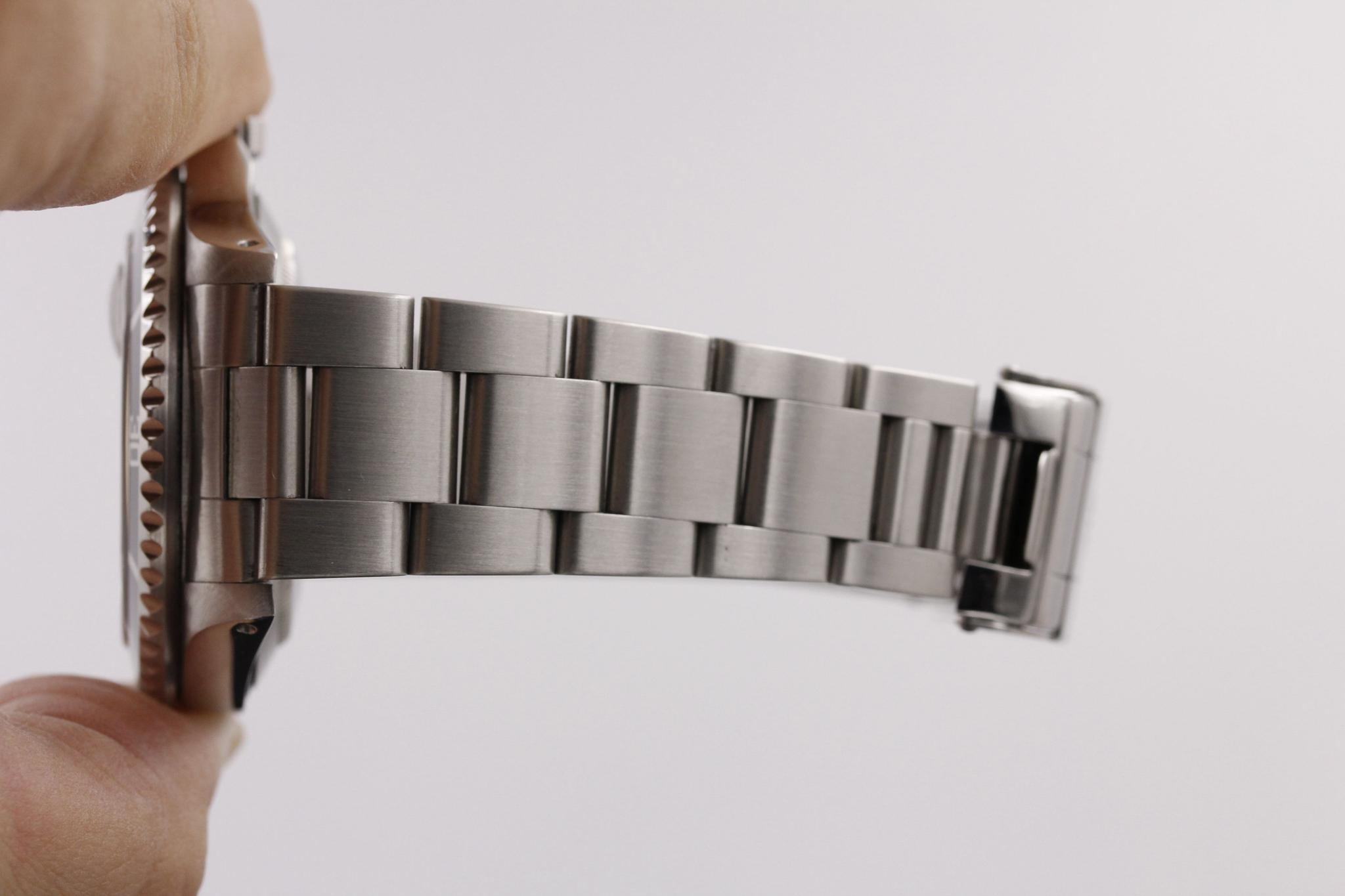 Watch Image 9