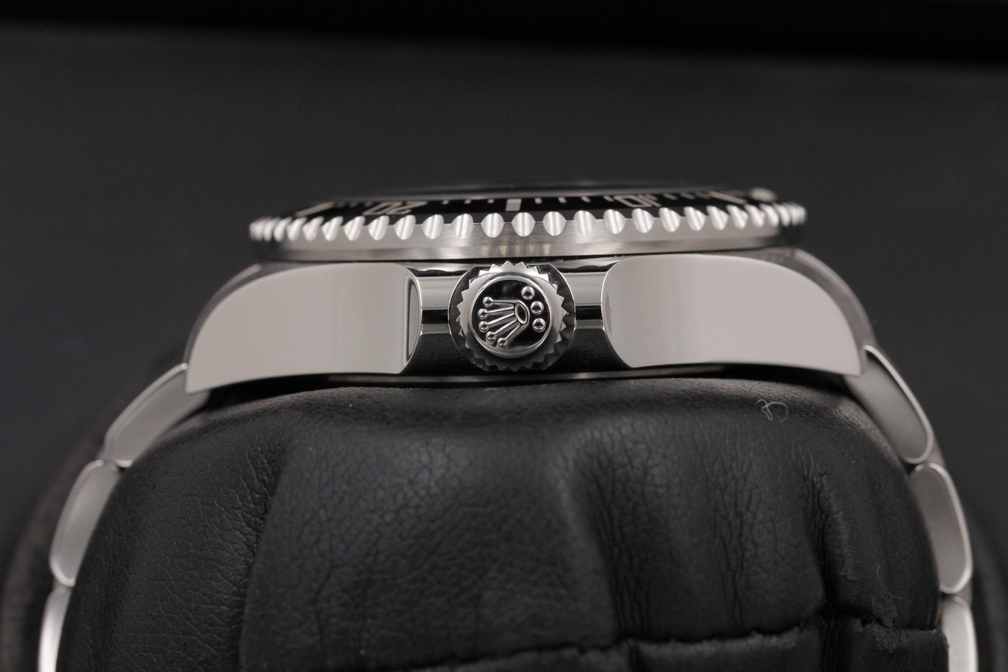 Watch Image 3