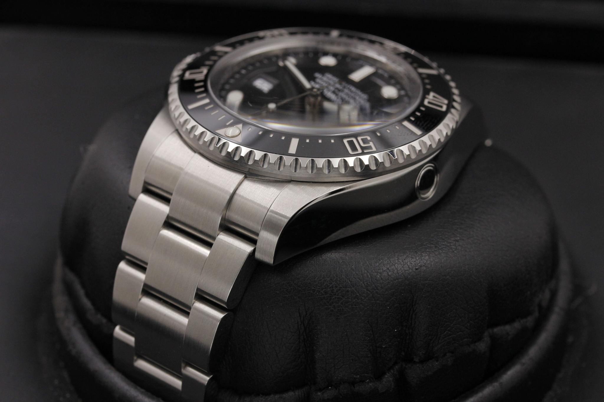 Watch Image 5