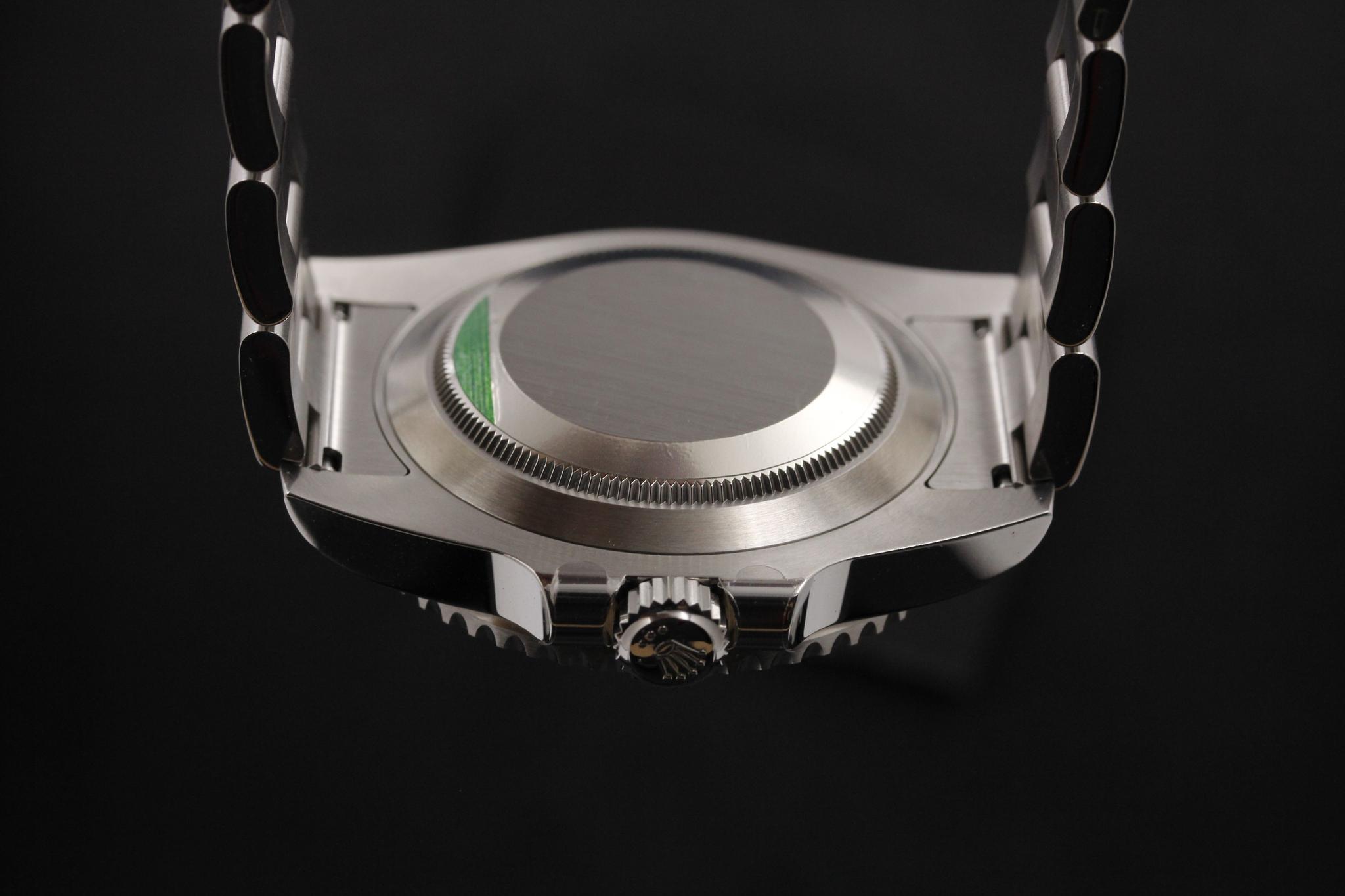 Watch Image 7