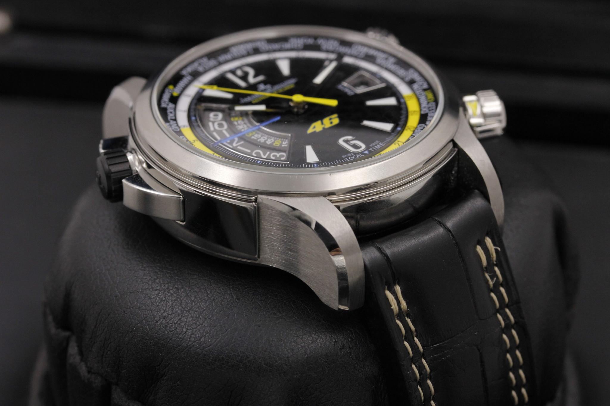 Watch Image 6