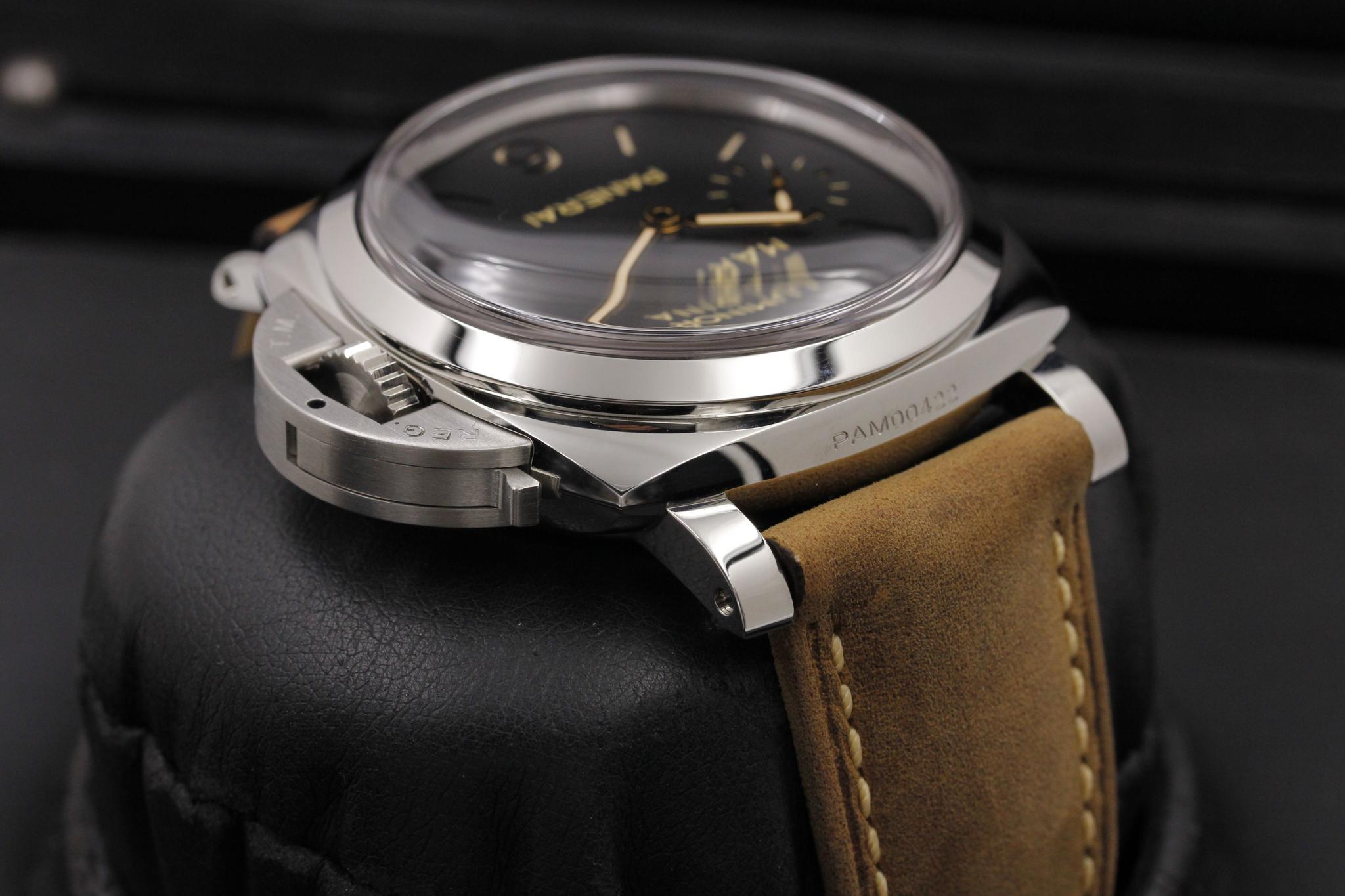 Watch Image 4