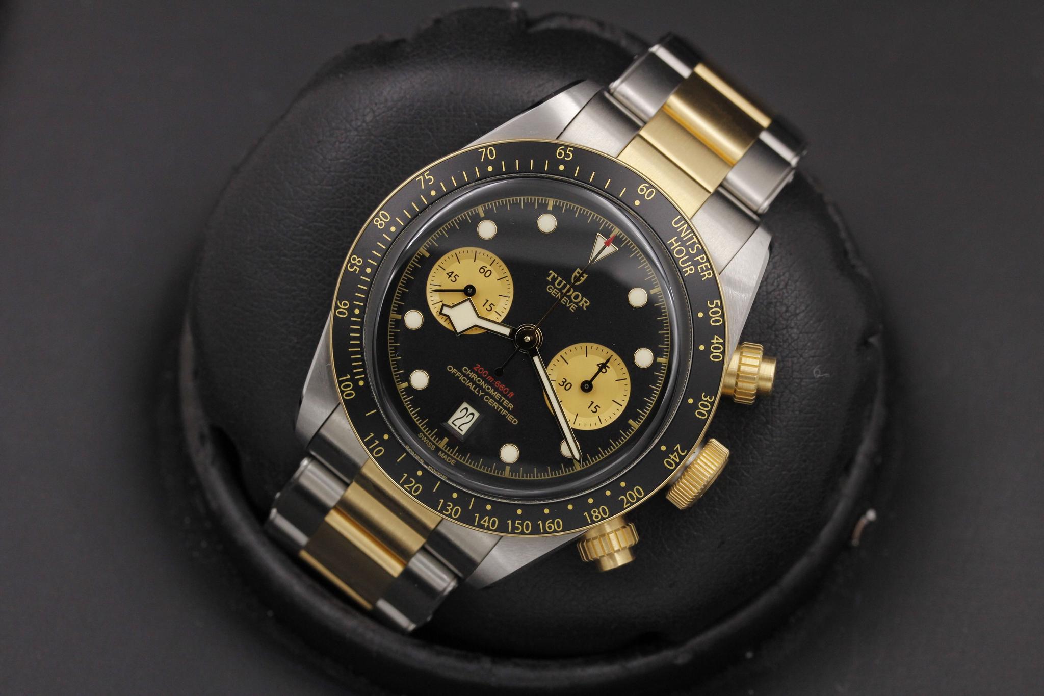 Watch Image 9