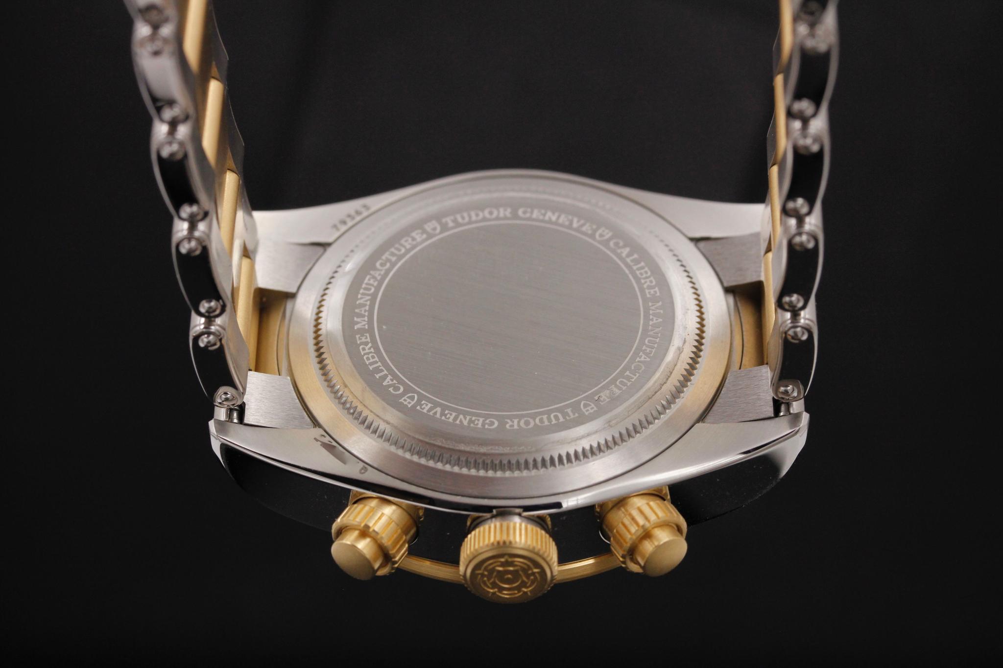 Watch Image 7