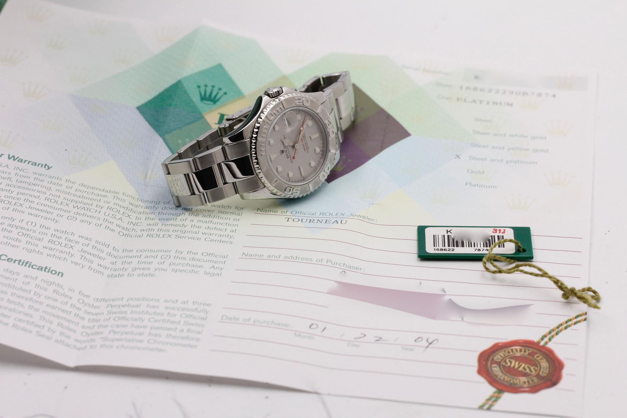 Watch Image 12