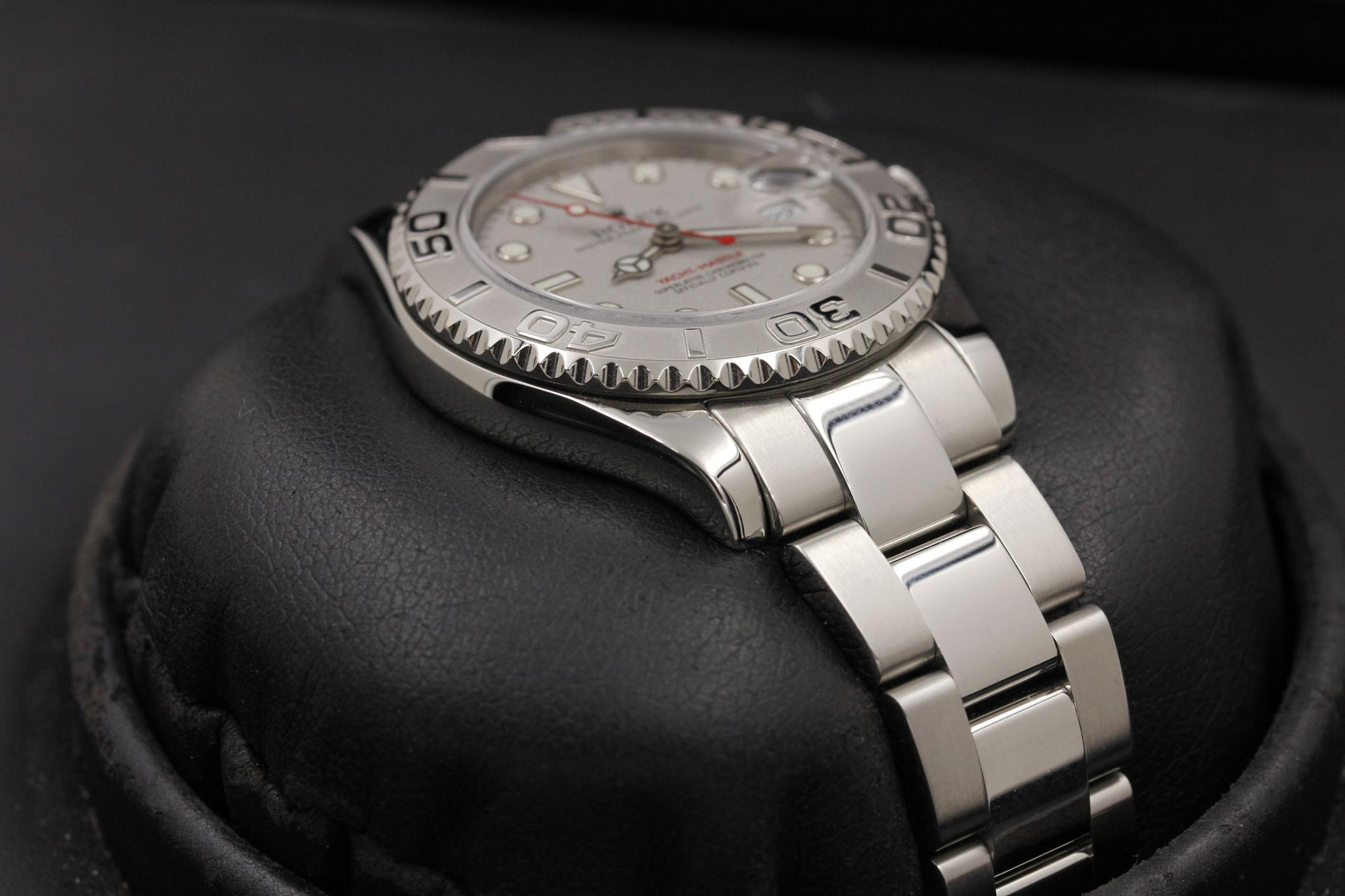Watch Image 6