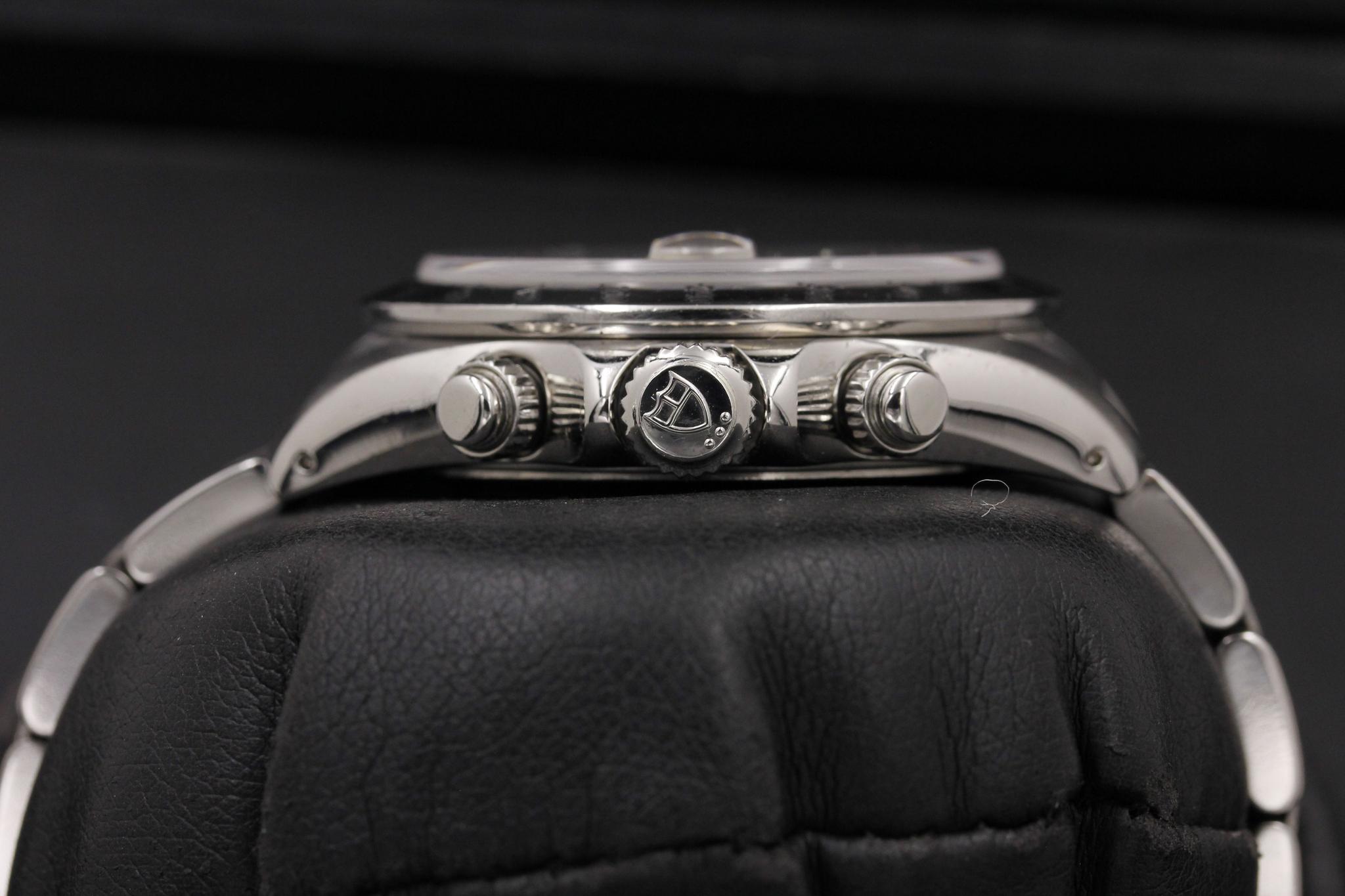 Watch Image 3