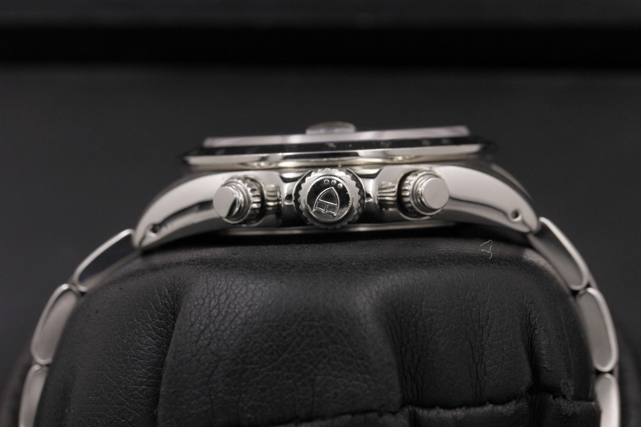 Watch Image 3
