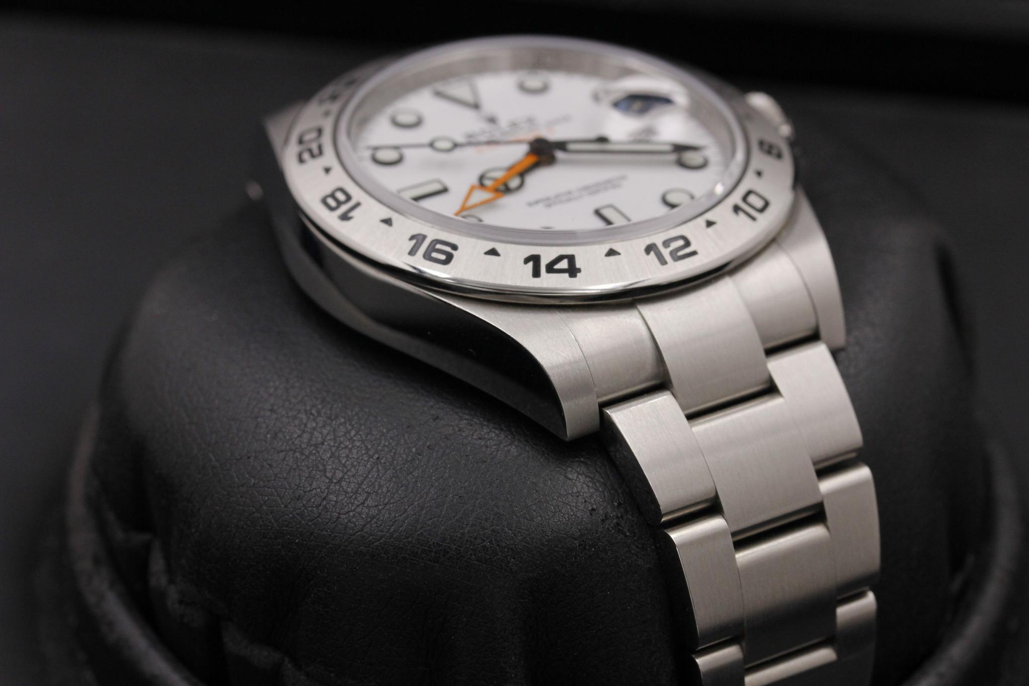 Watch Image 5