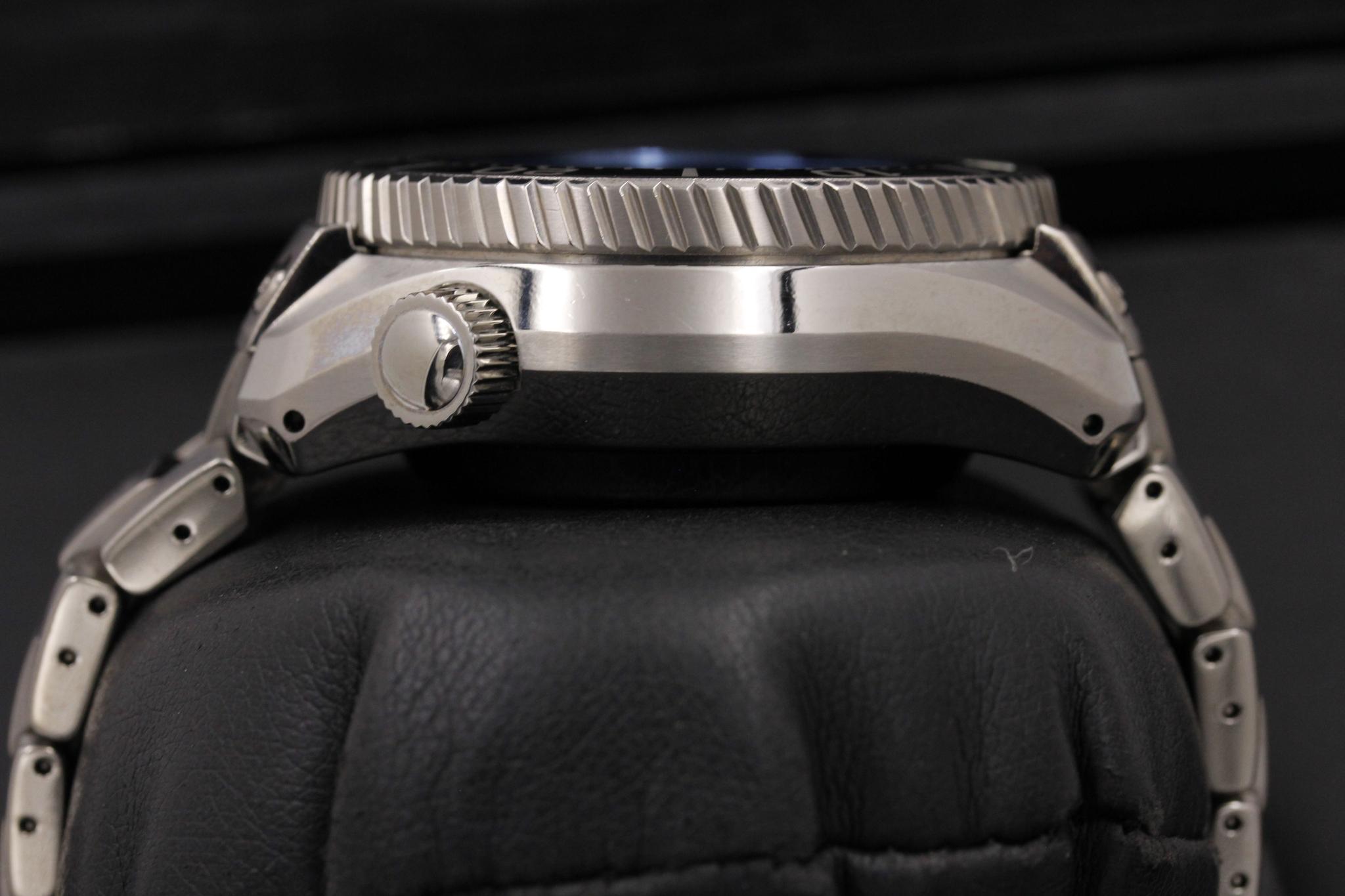 Watch Image 3