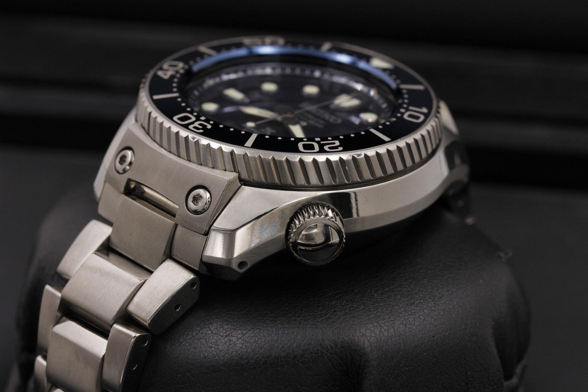 Watch Image 2