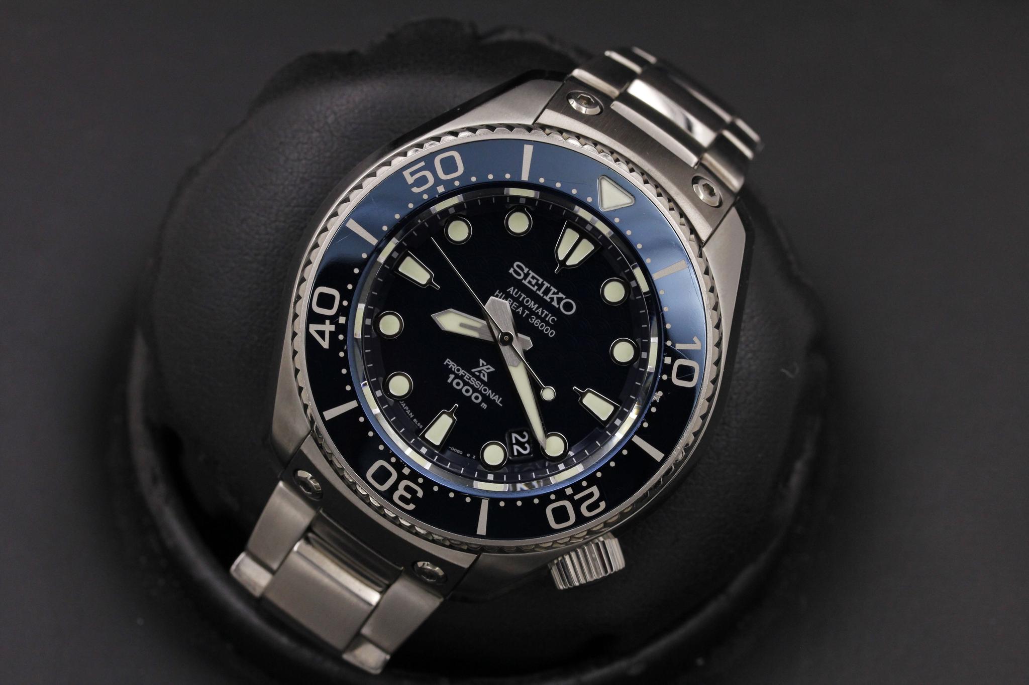 Watch Image 9
