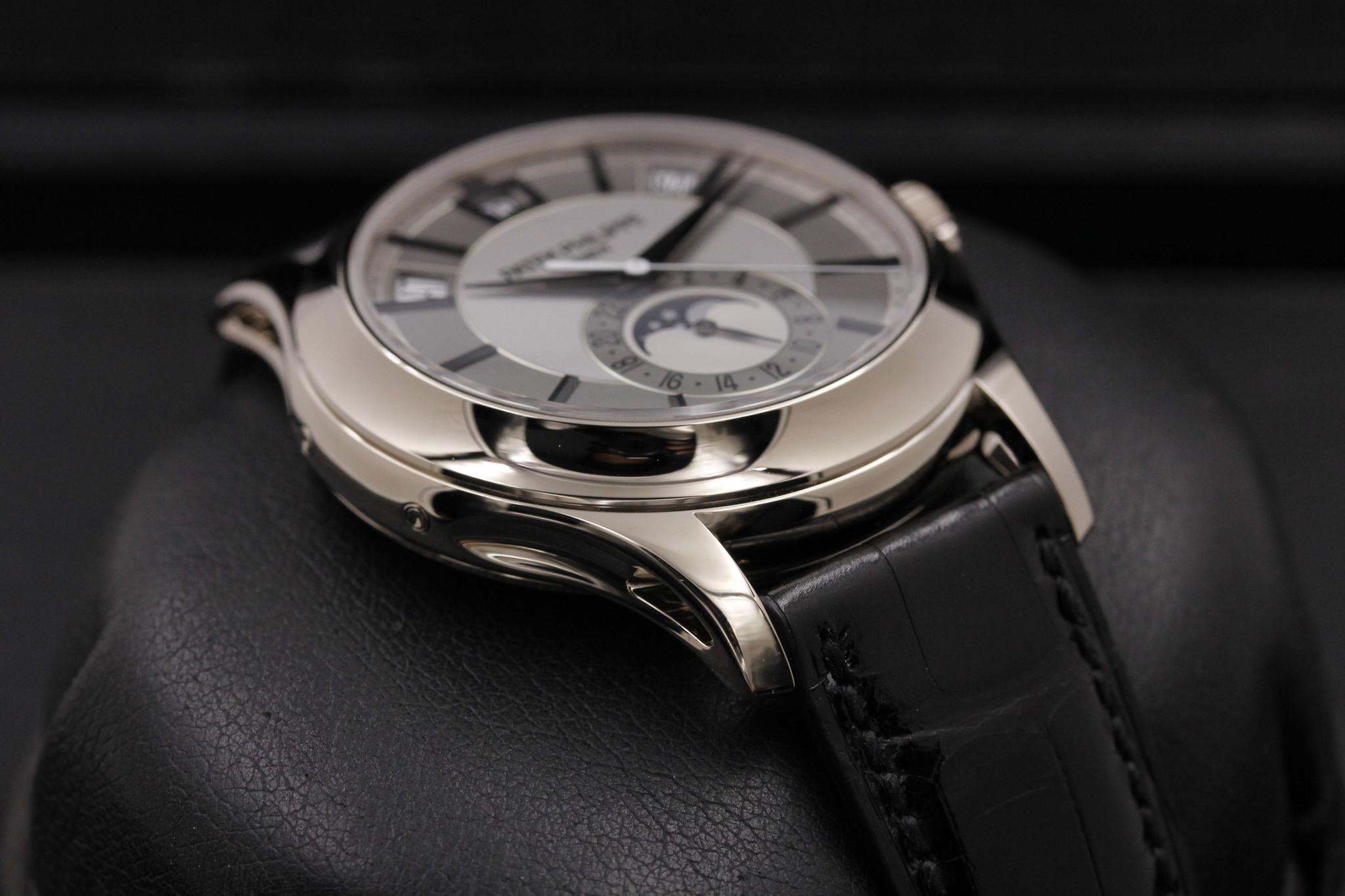 Watch Image 6