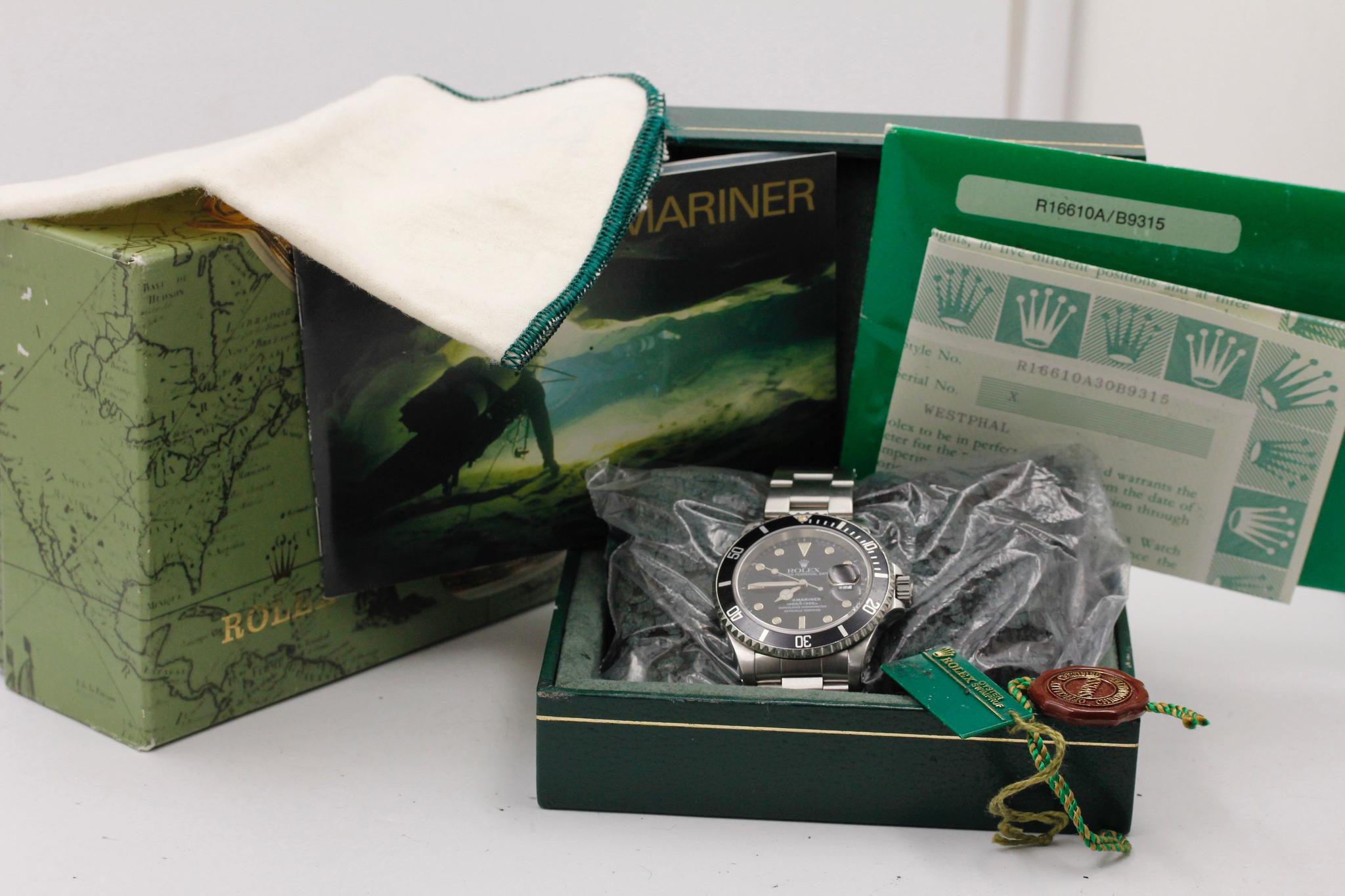 Watch Image 12