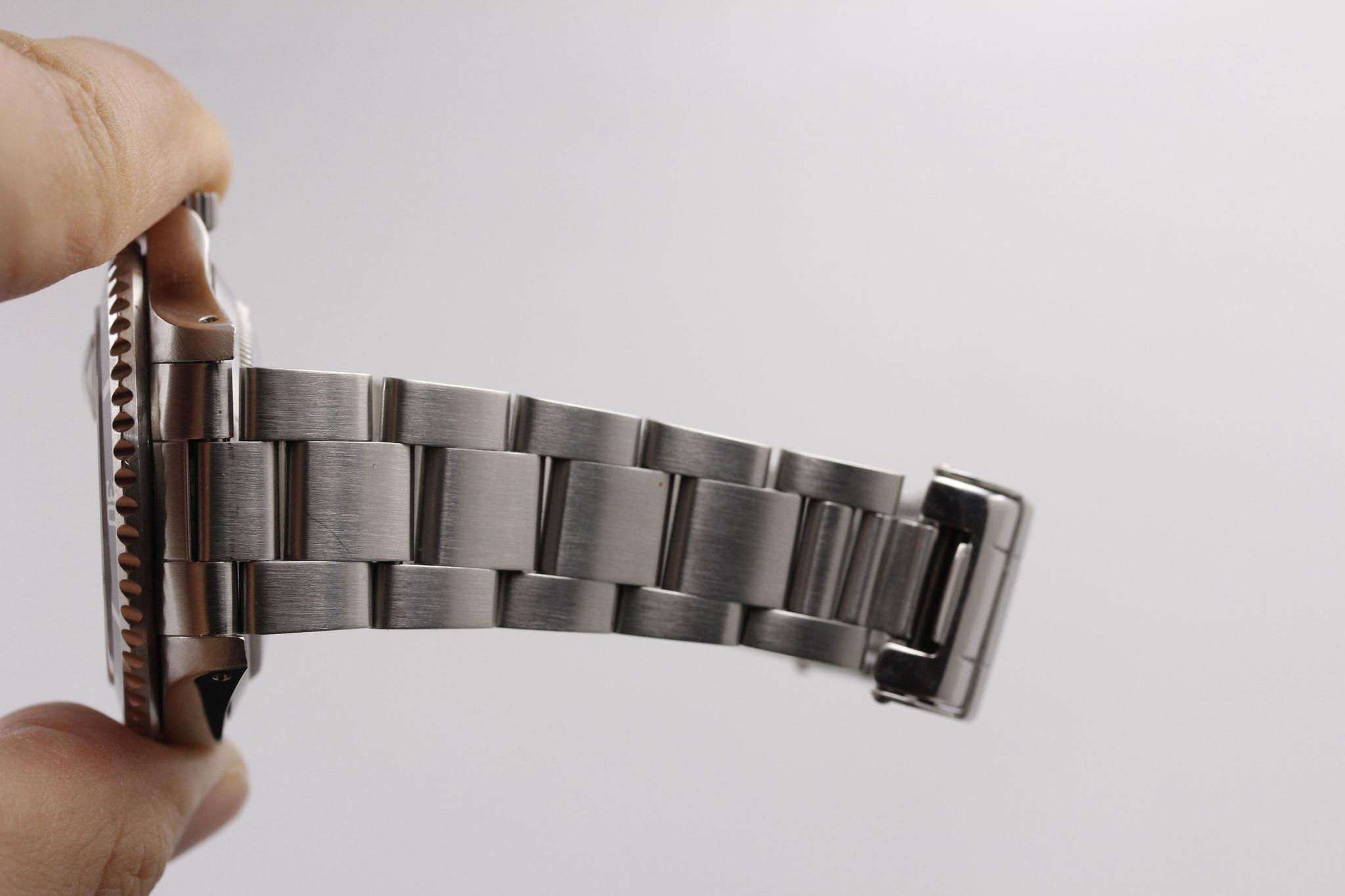 Watch Image 9