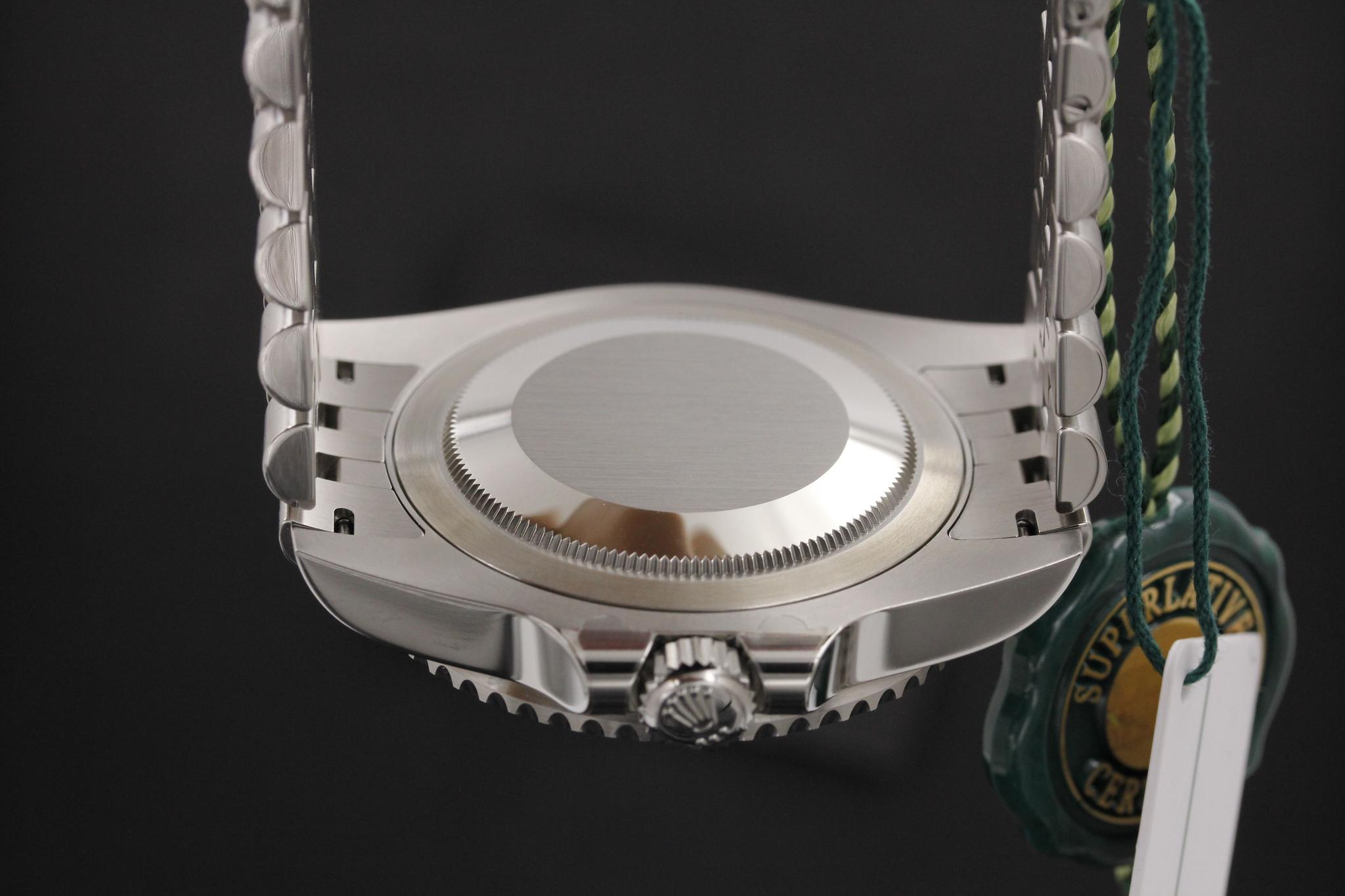 Watch Image 7