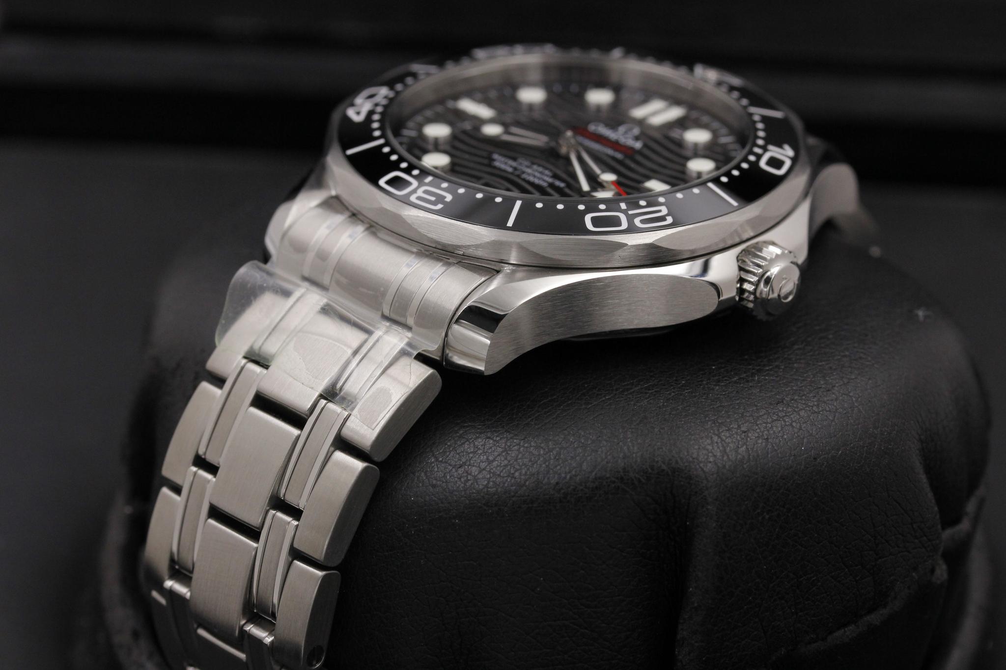 Watch Image 2