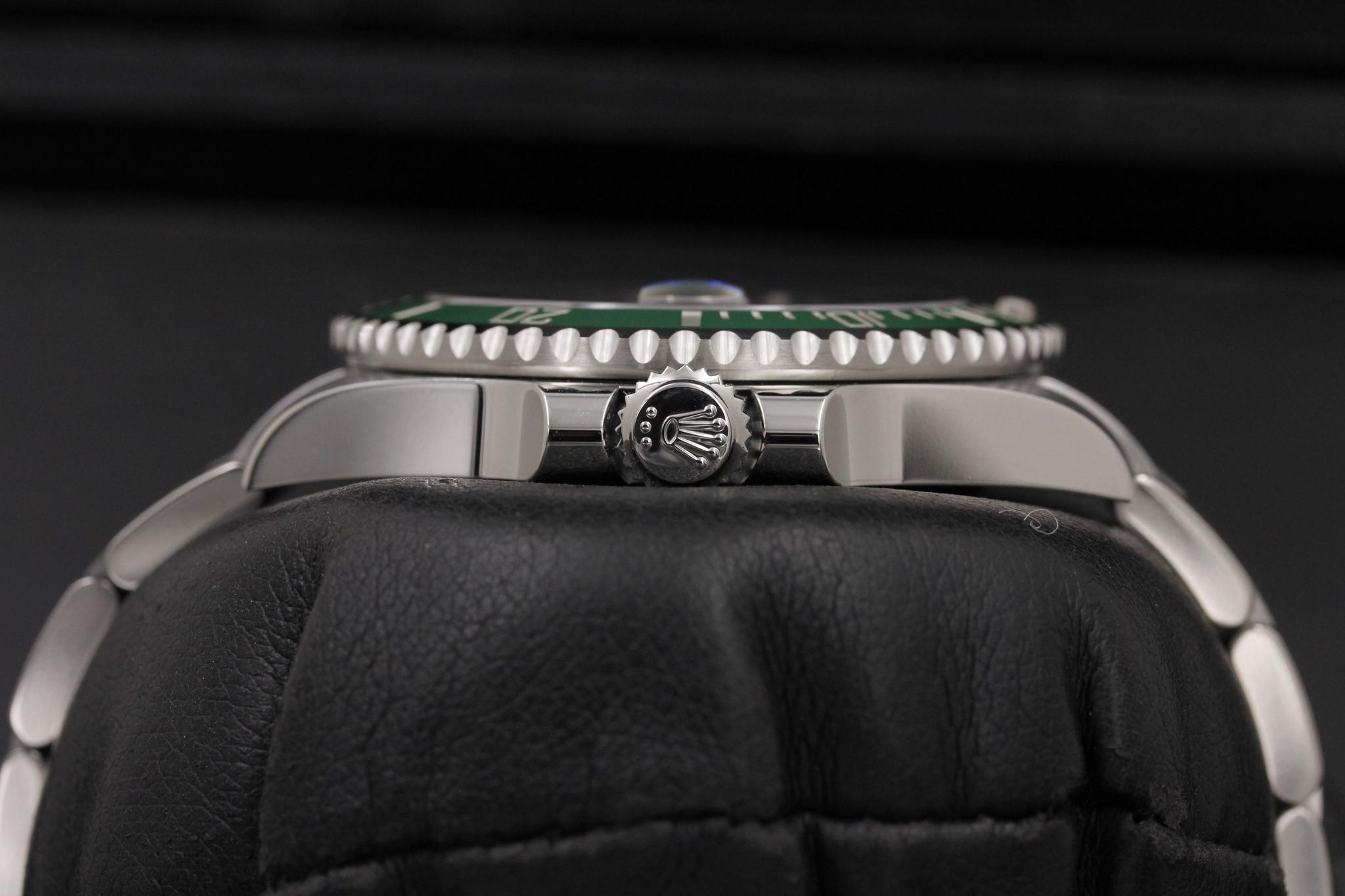 Watch Image 3