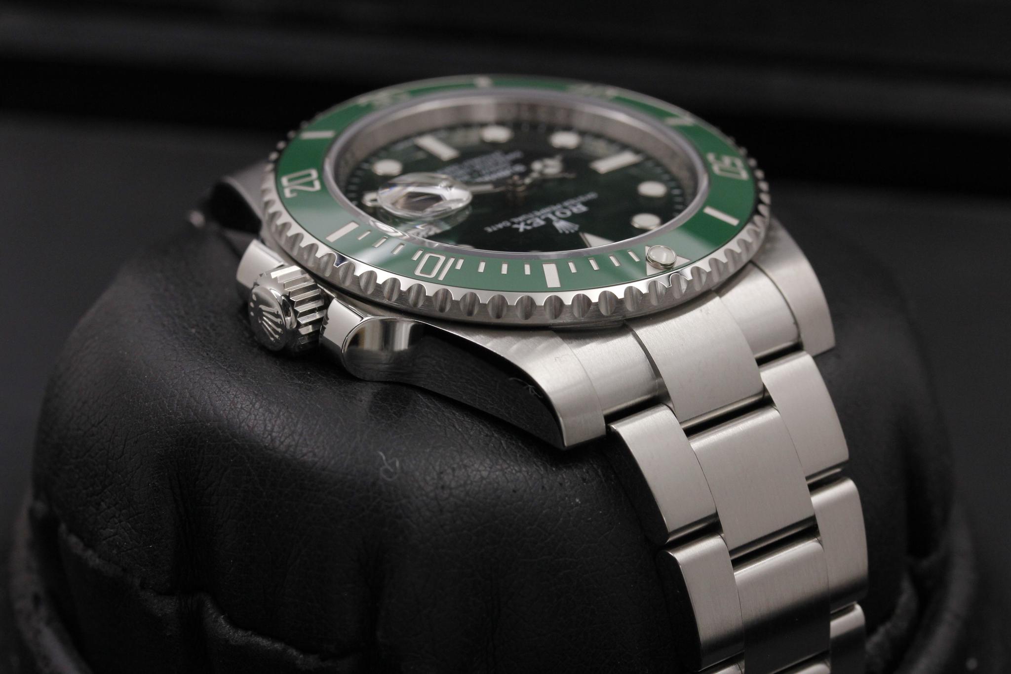 Watch Image 4
