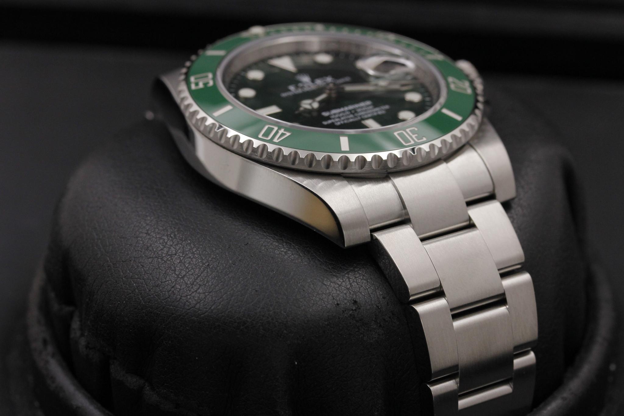 Watch Image 6
